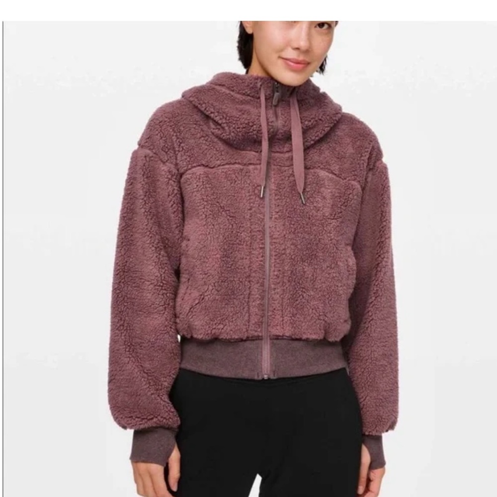 Lululemon Short Sweet and Sherpa Jacket